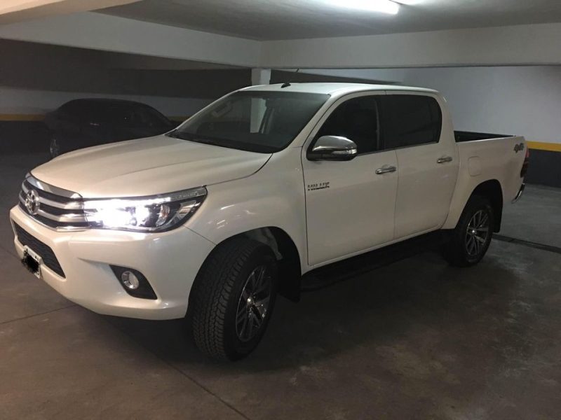 Toyota Hilux Srx 2.8 4x4 at 2017 97.000km impecable